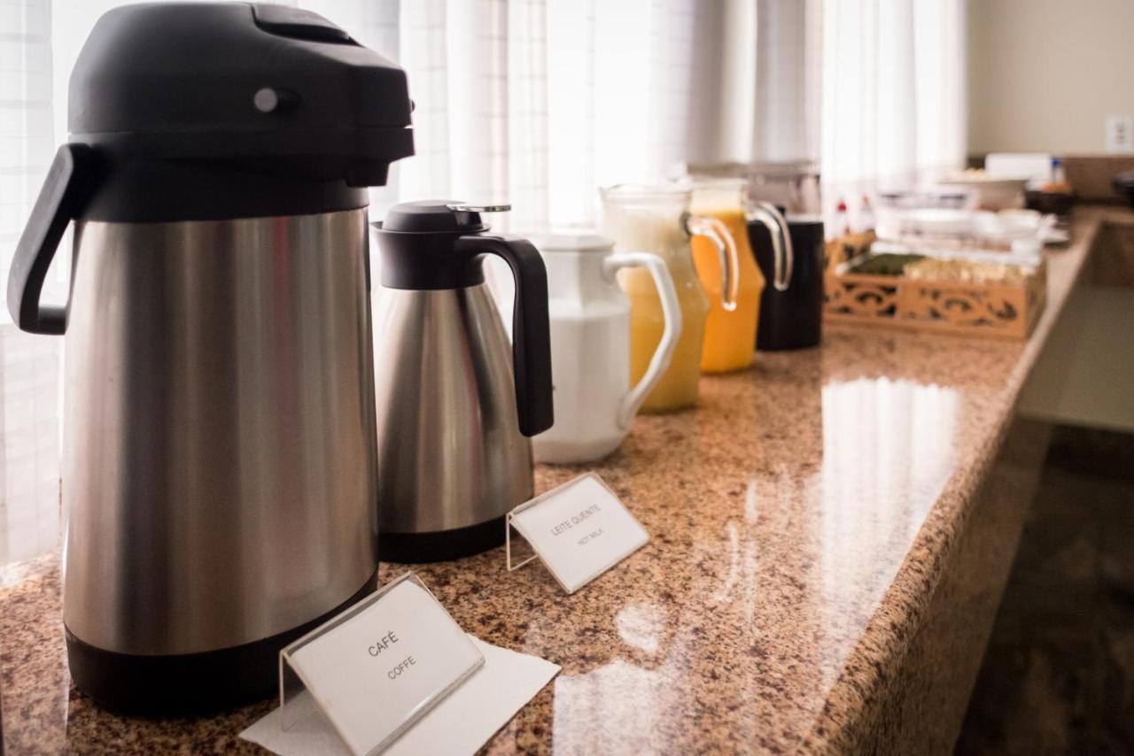 Holambra Garden Hotel Eksteriør bilde Coffee pot